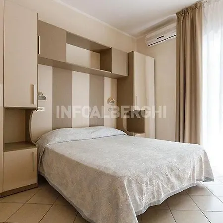 2000 Sweet Comfort *** Gatteo Mare 3* גאטאו א מארה