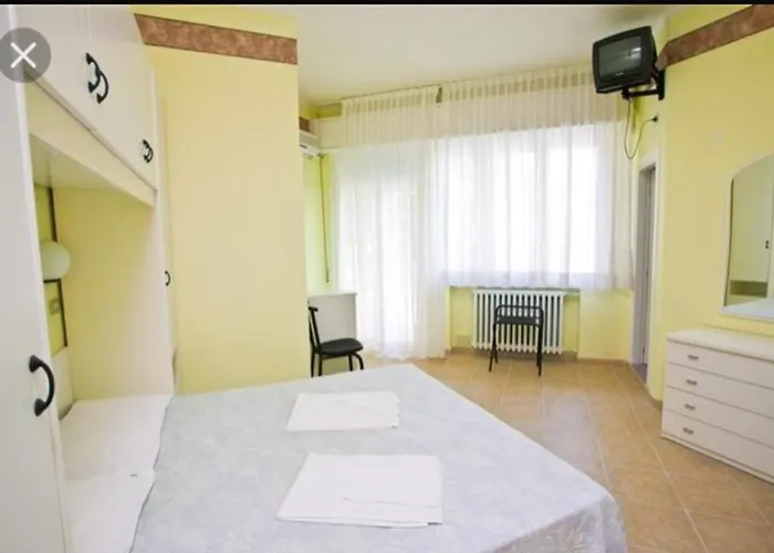 2000 Sweet Comfort *** Gatteo Mare גאטאו א מארה