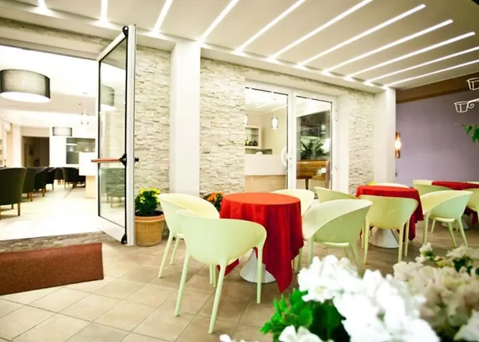 מלון 2000 Sweet Comfort *** Gatteo Mare 3*