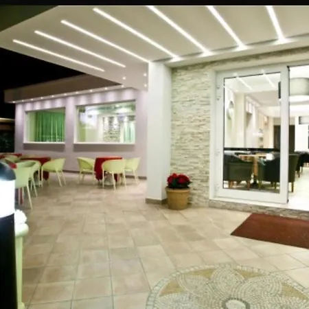 2000 Sweet Comfort *** Gatteo Mare Gatteo a Mare